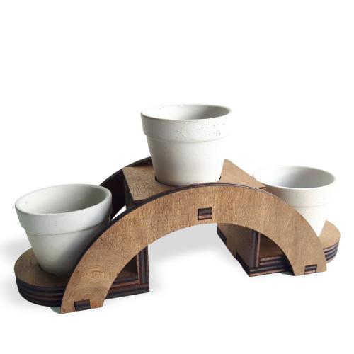 Beton Saksılı Küçük Köprü - Halkkitabevi Beton Saksılı Küçük Köprü - Halkkitabevi