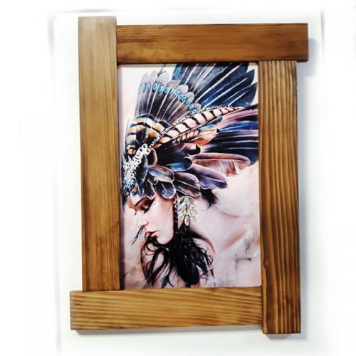 3D Tüy Şapkalı Kadın Ahşap Tablo