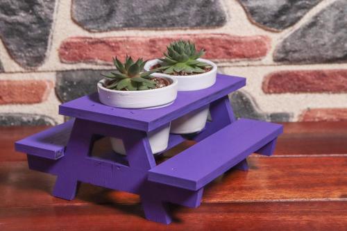 HK Dekor Beton Saksı ve Ahşap Bank - Mor - Halkkitabevi