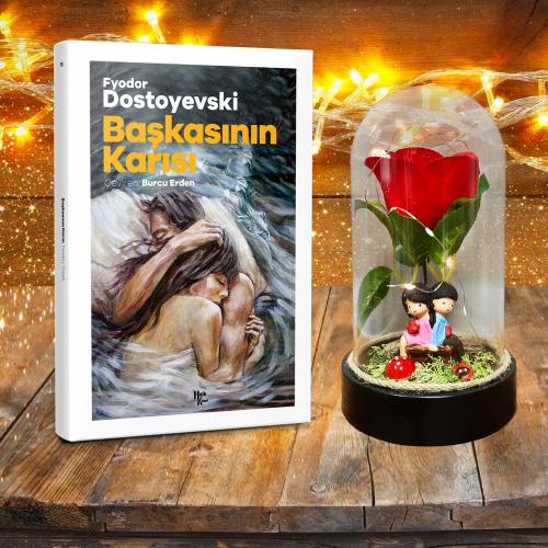 Kırmızı Gül ve Sevgililer Teraryum Hediye Seti - Başkasının Karısı Dünya Klasiği